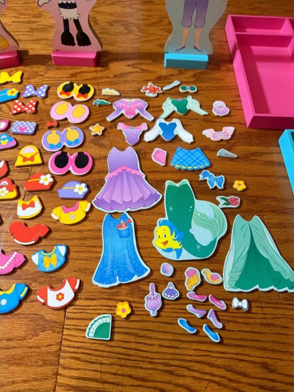 Melissa & Doug Disney Minnie Mouse Daisy Duck Ariel Magnetic Dress-Up Wood Dolls
